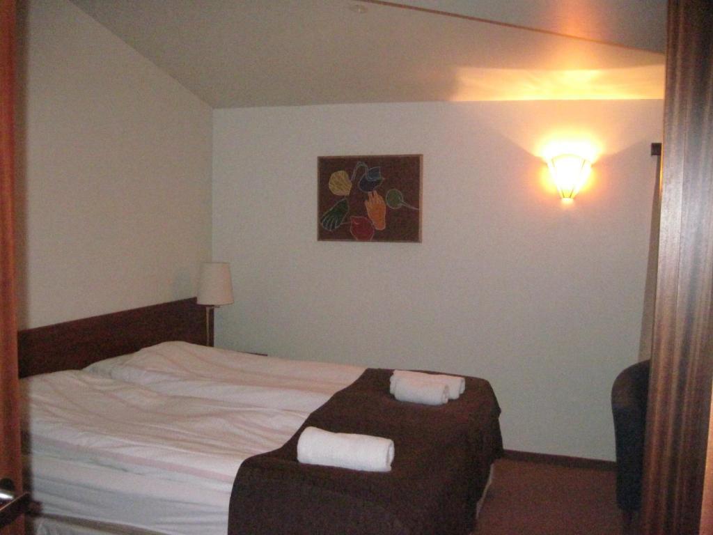 Hotel Capitano Neskaupstadur Quarto foto